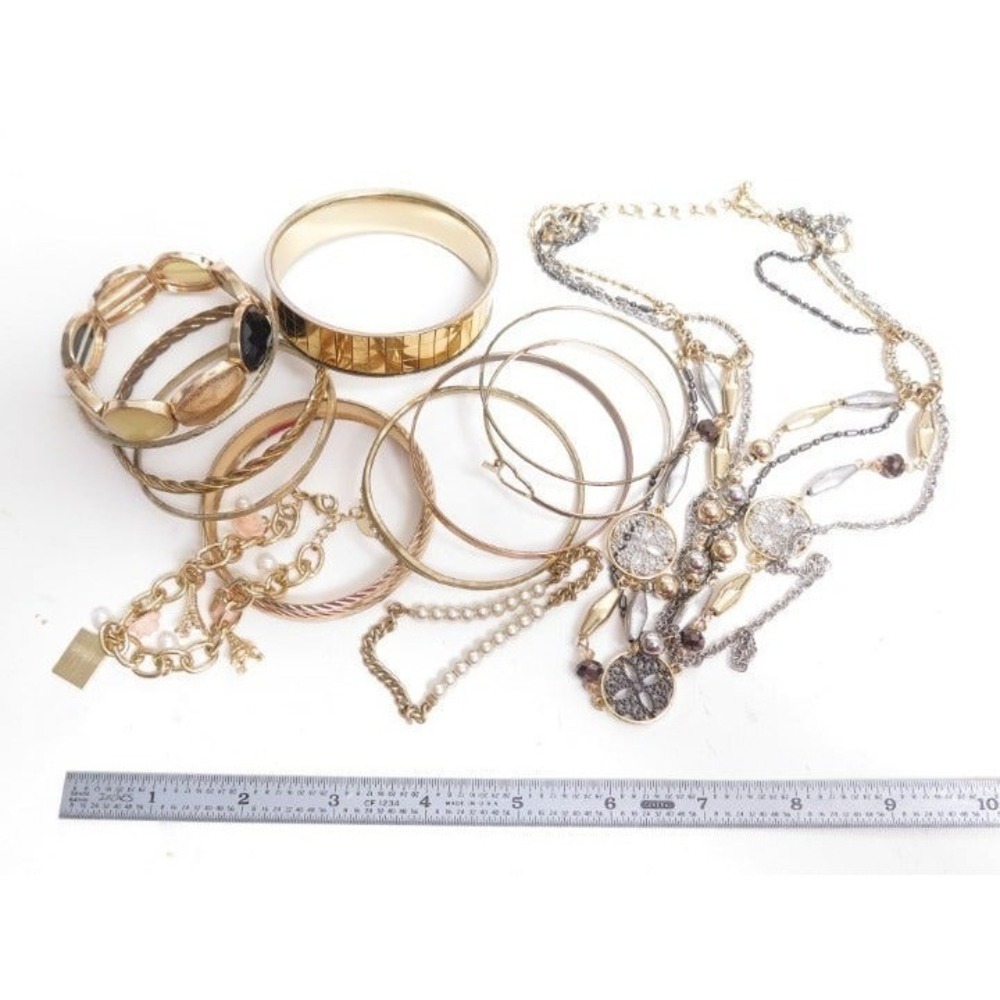 Gold Plated Bangle Bracelet Jewelry Lot - Picture 8 of 8